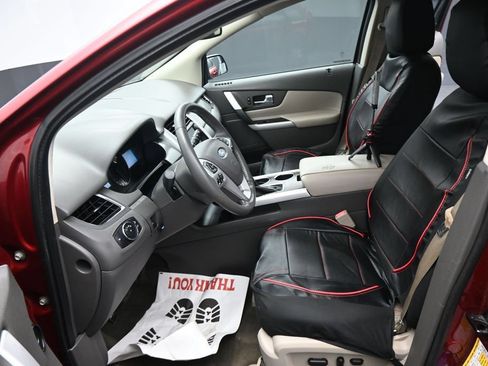 Used 2013 Ford Edge SEL FWD image 3