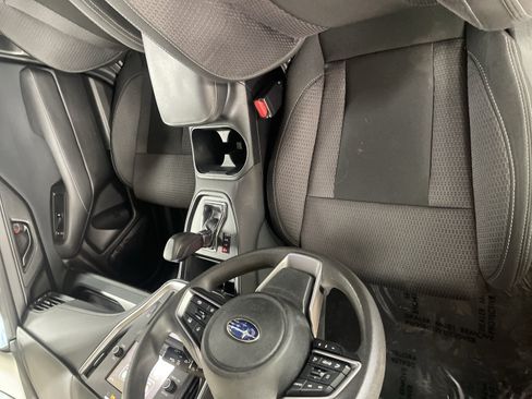 Used 2024 Subaru Outback AWD/4WD image 13