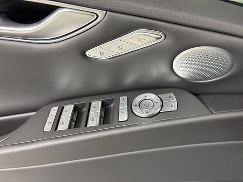 New 2026 Genesis G80 2.5T Advanced image 17