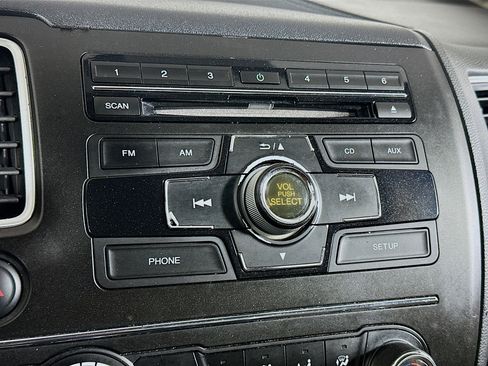 Used 2014 Honda Civic LX image 19
