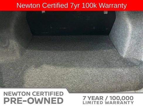 Used 2025 Nissan Versa S w/ Trunk Package FWD image 18