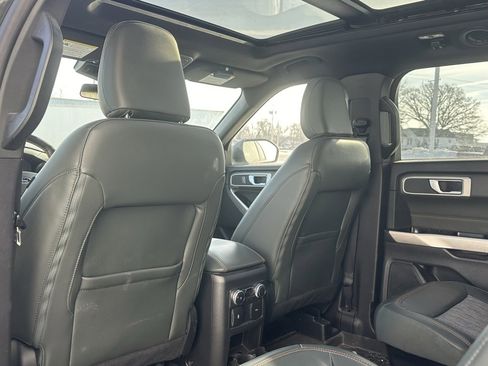 Certified 2022 Ford Explorer Timberline image 11
