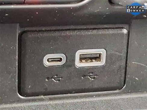 Used 2024 Chevrolet Suburban RST image 25