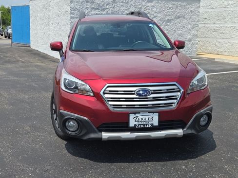 Used 2017 Subaru Outback 3.6R Limited AWD/4WD image 4