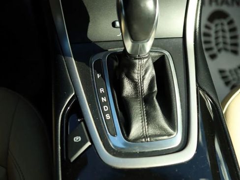 Used 2017 Ford Edge SEL w/ Equipment Group 201A image 26