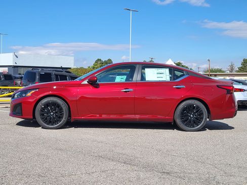 New 2025 Nissan Altima 2.5 SV w/ SV Special Edition Package image 3