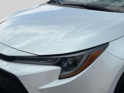 Used 2022 Toyota Corolla LE image 11