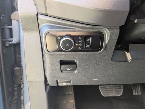 Used 2025 Ford Bronco Outer Banks image 12