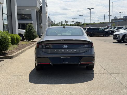 New 2026 Hyundai Sonata Limited FWD image 6