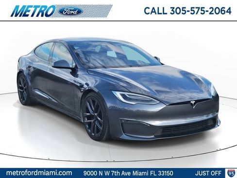 Used 2021 Tesla Model S Plaid image 1