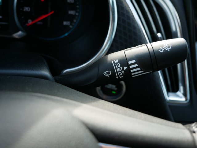 Used 2018 Chevrolet Malibu LT FWD image 28
