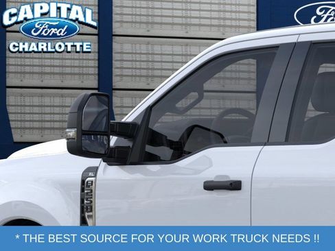 New 2026 Ford F250 XL w/ XL Chrome Package RWD image 20