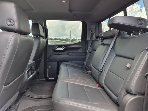 Used 2023 Chevrolet Silverado 1500 LTZ w/ Technology Package AWD/4WD image 27