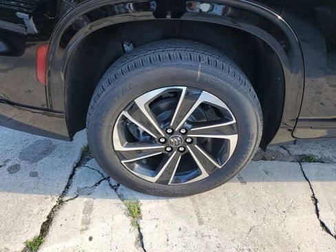 New 2026 Buick Enclave Sport Touring w/ Power Package image 6