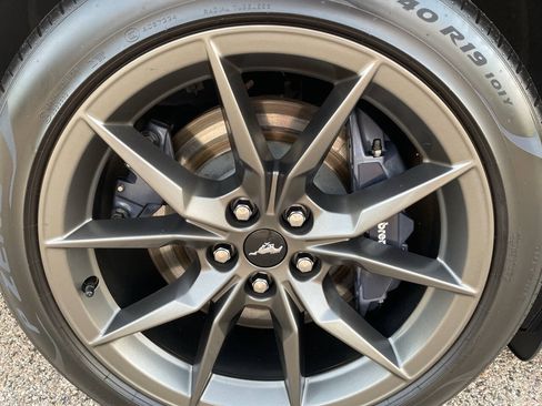 Used 2025 Ford Mustang Dark Horse RWD image 89