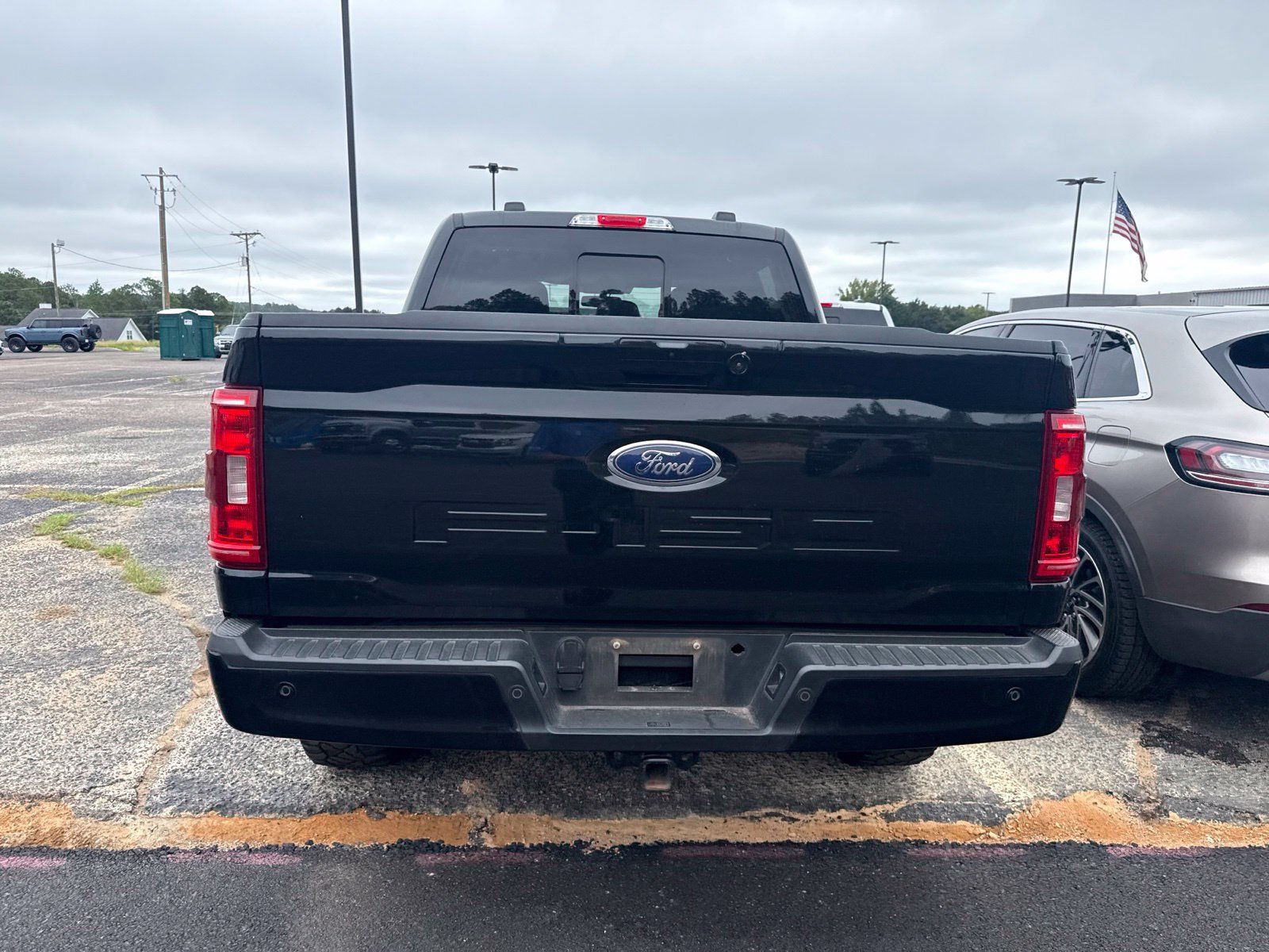 Used 2023 Ford F150 XLT w/ Equipment Group 302A High AWD/4WD image 5