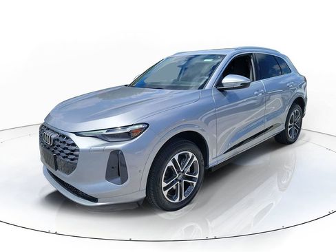 New 2026 Audi Q5 Premium Plus image 2