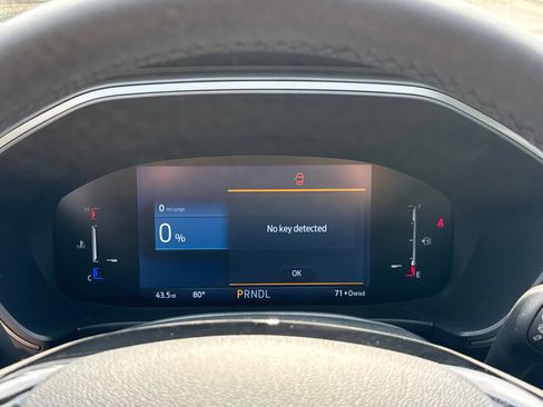 New 2025 Ford Escape SE image 29