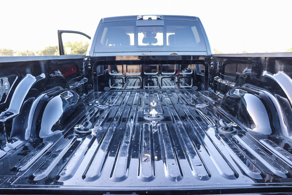 Used 2025 RAM 3500 Longhorn w/ Max Tow Package AWD/4WD image 28