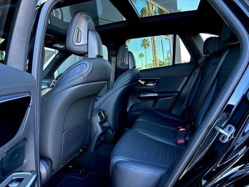 Used 2026 Mercedes-Benz GLC 300 4MATIC image 25