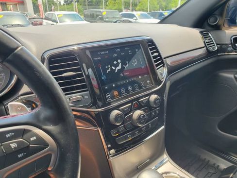 Used 2021 Jeep Grand Cherokee Trailhawk AWD/4WD image 27