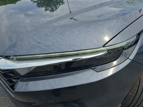 Used 2024 Honda CR-V EX image 30