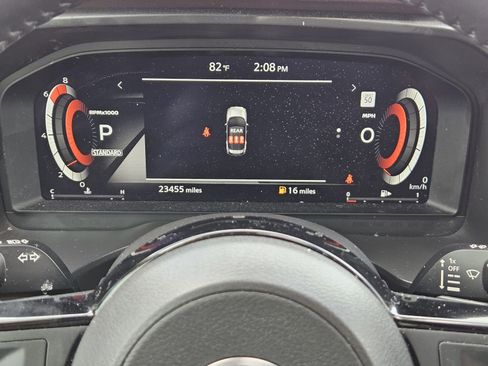 Used 2023 Nissan Rogue Platinum w/ Platinum Premium Package FWD image 18