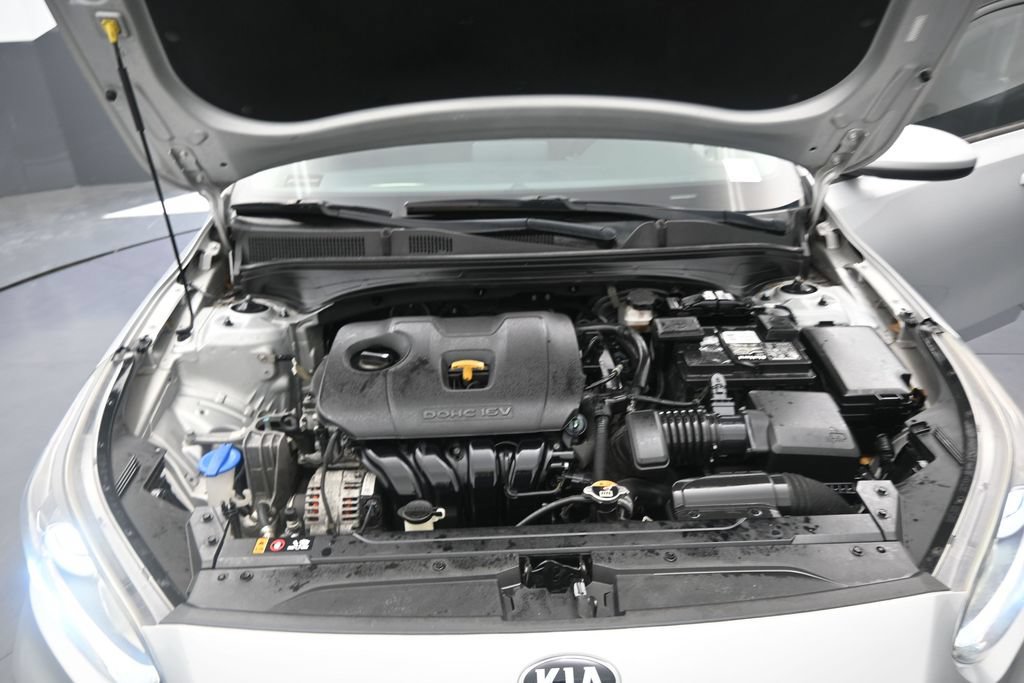 Used 2020 Kia Forte LXS FWD image 14