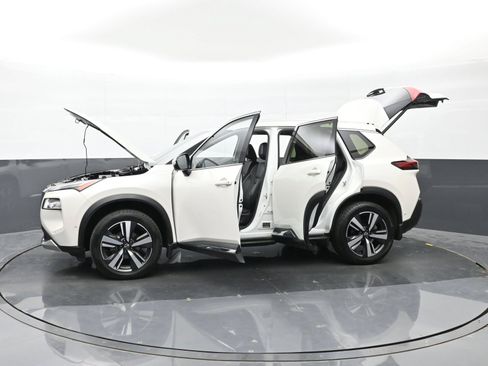 Used 2023 Nissan Rogue Platinum w/ Platinum Premium Package AWD/4WD image 45