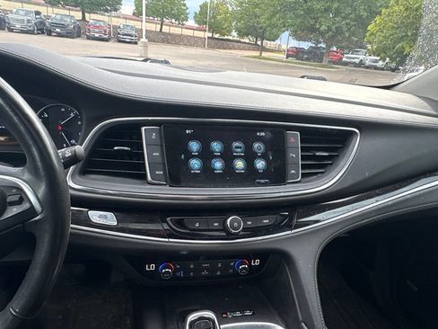 Used 2019 Buick Enclave Avenir w/ Avenir Technology Package AWD/4WD image 13