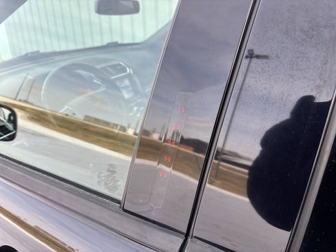 Used 2018 Ford Explorer Limited image 10