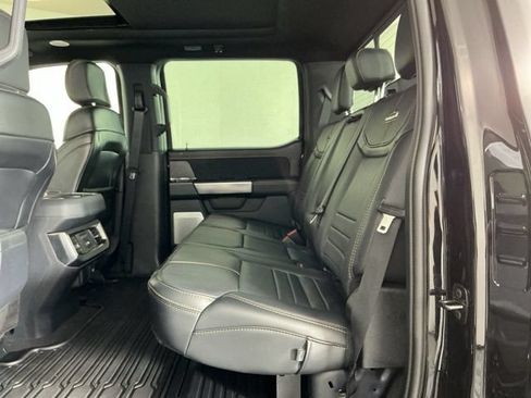 Used 2024 Ford F350 Platinum w/ Tremor Off-Road Package AWD/4WD image 32