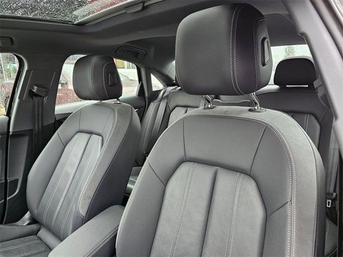 Used 2023 Audi A3 2.0T Premium image 17