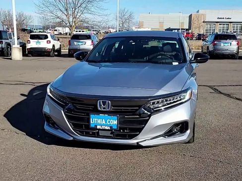 Used 2022 Honda Accord Sport image 3