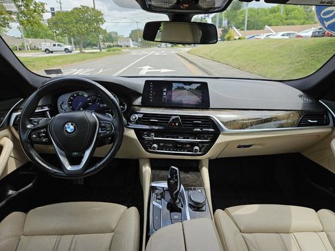 Used 2018 BMW 530i RWD image 20
