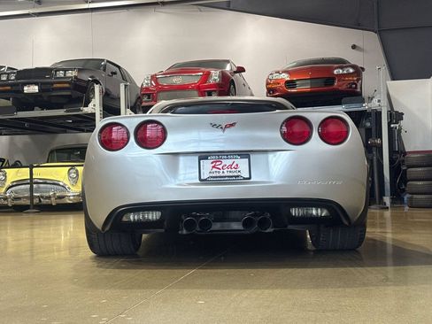 Used 2007 Chevrolet Corvette Z06 w/ Preferred Equipment Group RWD image 92