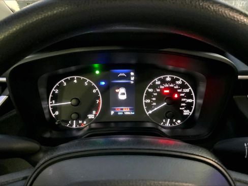 Used 2023 Toyota Corolla LE FWD image 25