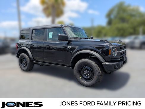New 2026 Ford Bronco Big Bend w/ Black Diamond Package AWD/4WD image 1