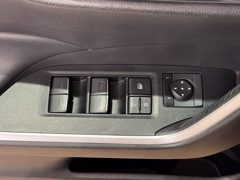 Certified 2025 Toyota RAV4 XLE AWD/4WD image 16