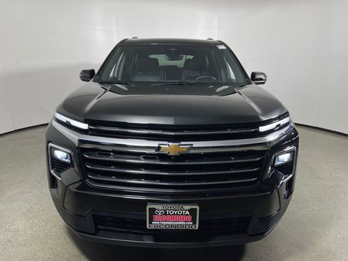 Used 2026 Chevrolet Traverse LT w/ Driver Confidence Package FWD image 8