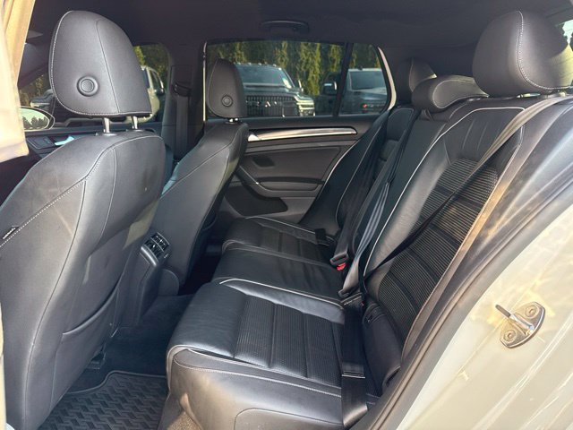 Used 2019 Volkswagen Golf R 4-Door AWD/4WD image 16