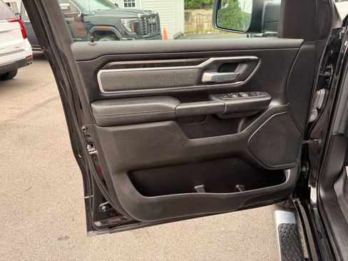 Used 2022 RAM 1500 Big Horn AWD/4WD image 15