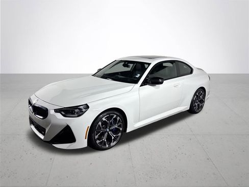 Used 2025 BMW M240i xDrive Coupe image 2