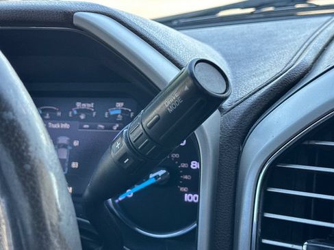 Used 2020 Ford F350 King Ranch w/ King Ranch Ultimate Package AWD/4WD image 21