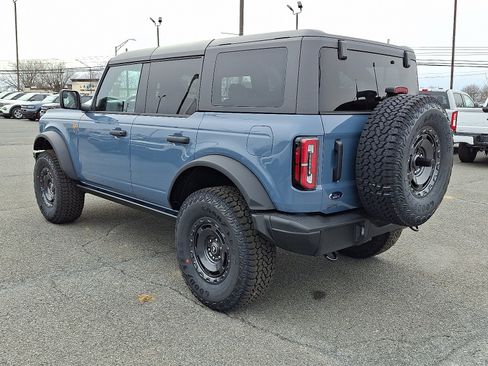 New 2025 Ford Bronco Badlands w/ Sasquatch Package AWD/4WD image 3