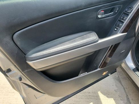 Used 2010 MAZDA CX-9 Grand Touring w/ Moonroof & Bose Audio Pkg AWD/4WD image 19