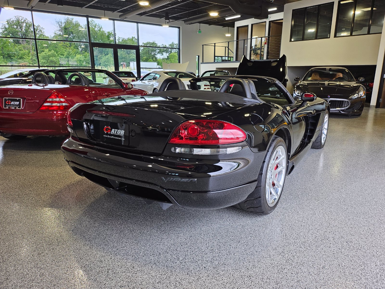 Used 2005 Dodge Viper SRT-10 RWD image 6