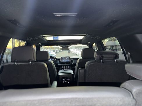 Used 2023 Chevrolet Tahoe RST w/ Luxury Package image 10