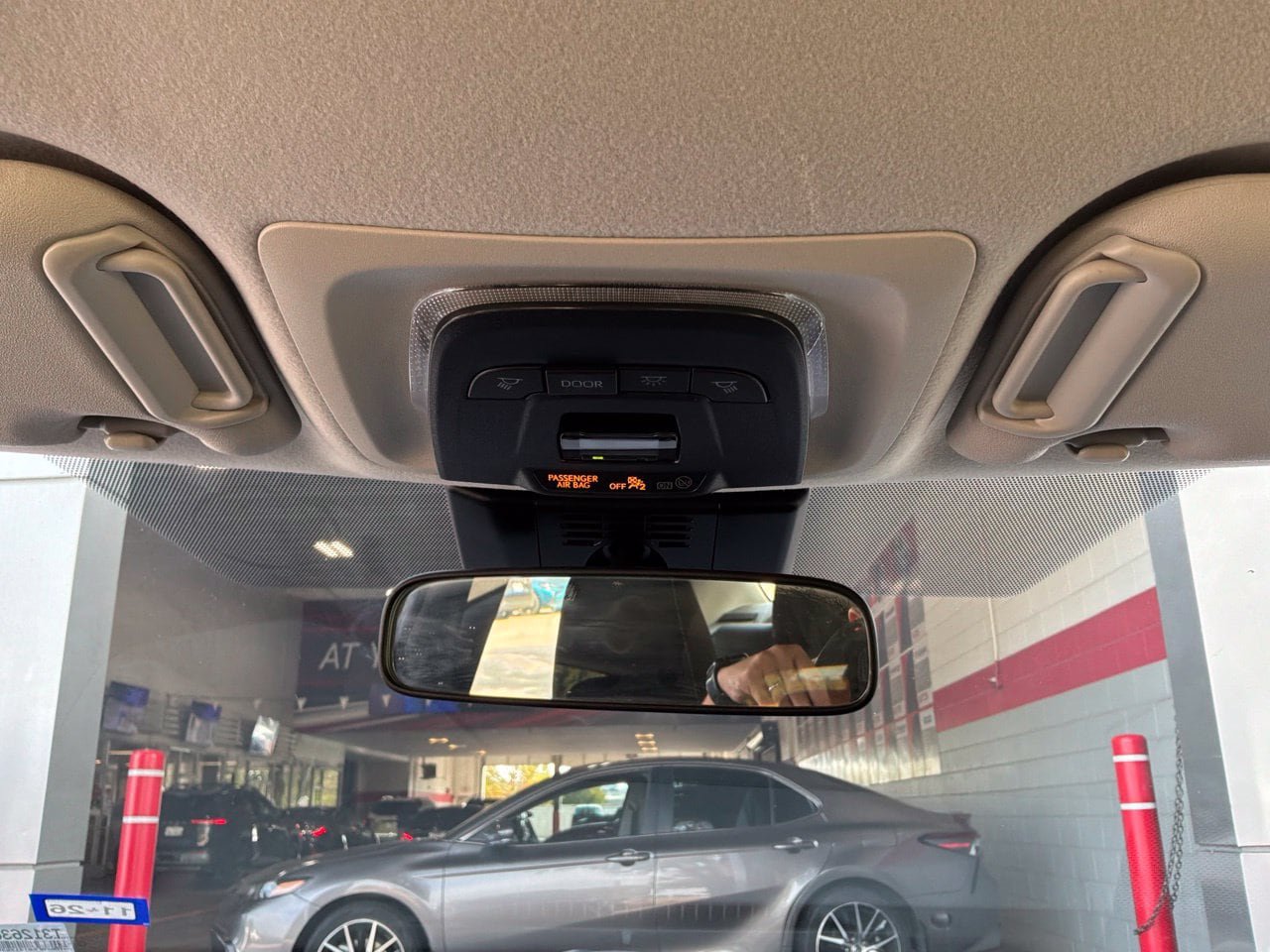 Used 2026 Toyota Corolla LE FWD image 17