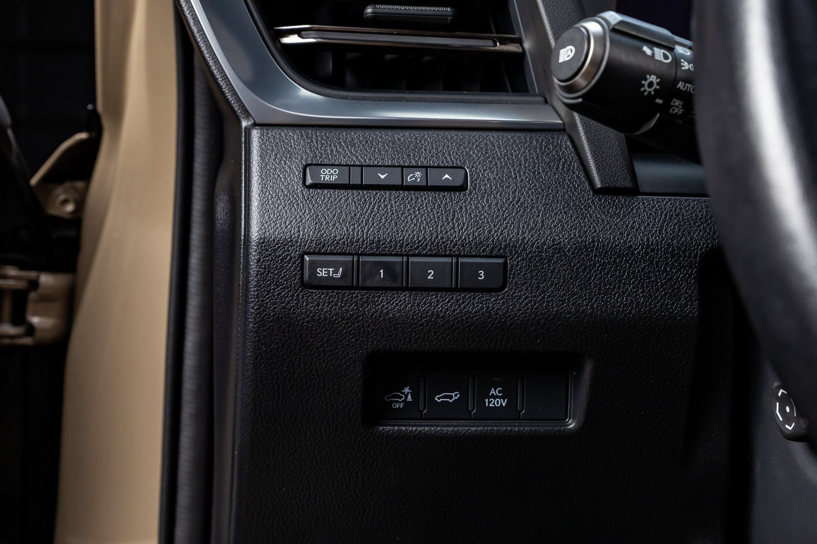Used 2024 Lexus GX 550 AWD/4WD image 22